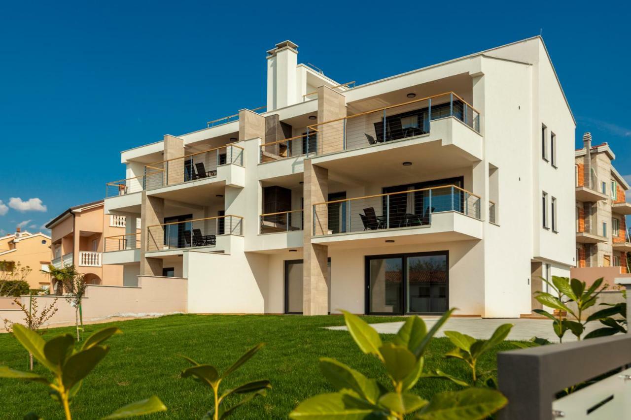 Apartments Kudec By El-Pi Tours Malinska Kültér fotó